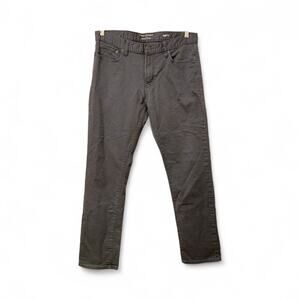 Banana Republic Travel Jean in Dusty Blue Size 33x30 Slim Fit EUC